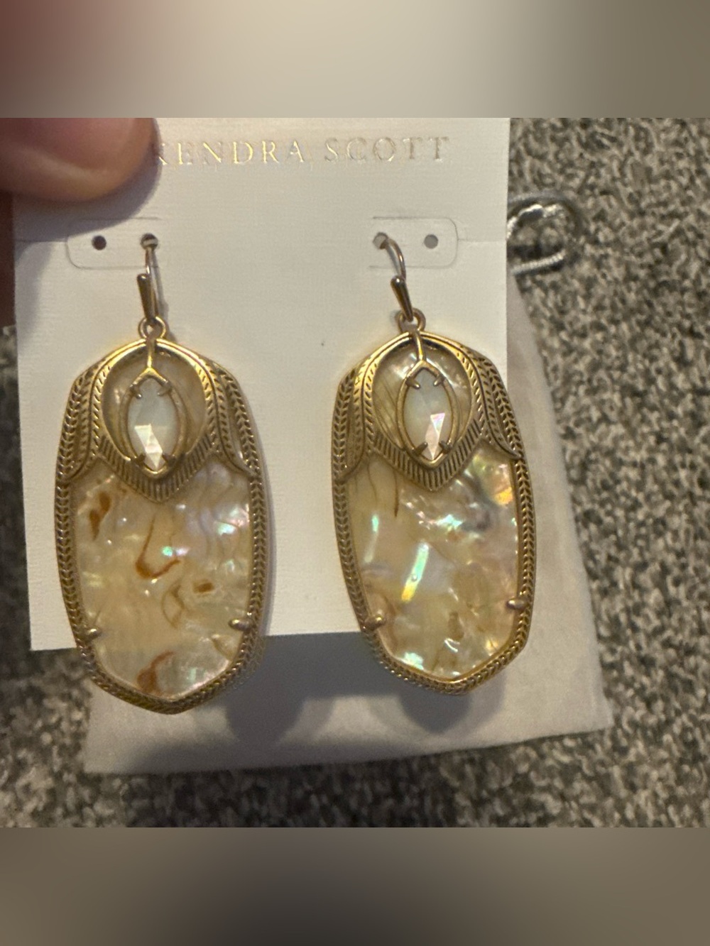 Kendra Scott Gold-tone Iridescent Drop Earrings - Cream Yellow Rose